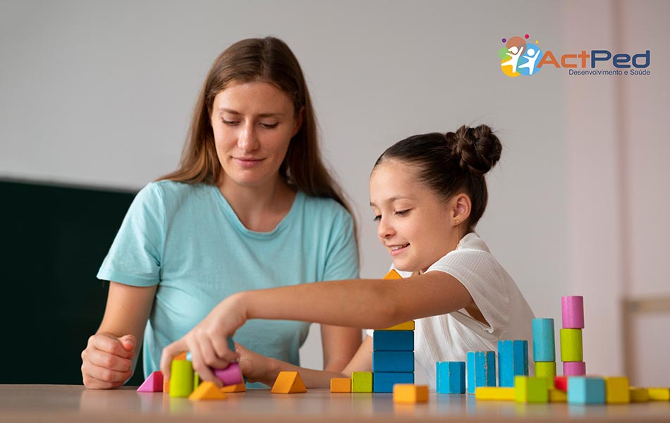 ABA - ANALISE DO COMPORTAMENTO APLICADA AO AUTISMO